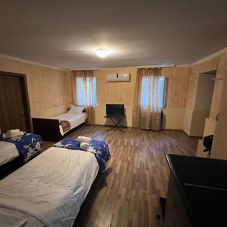 Cozy Apartment In The Centre Of Kutaisi Exterior foto