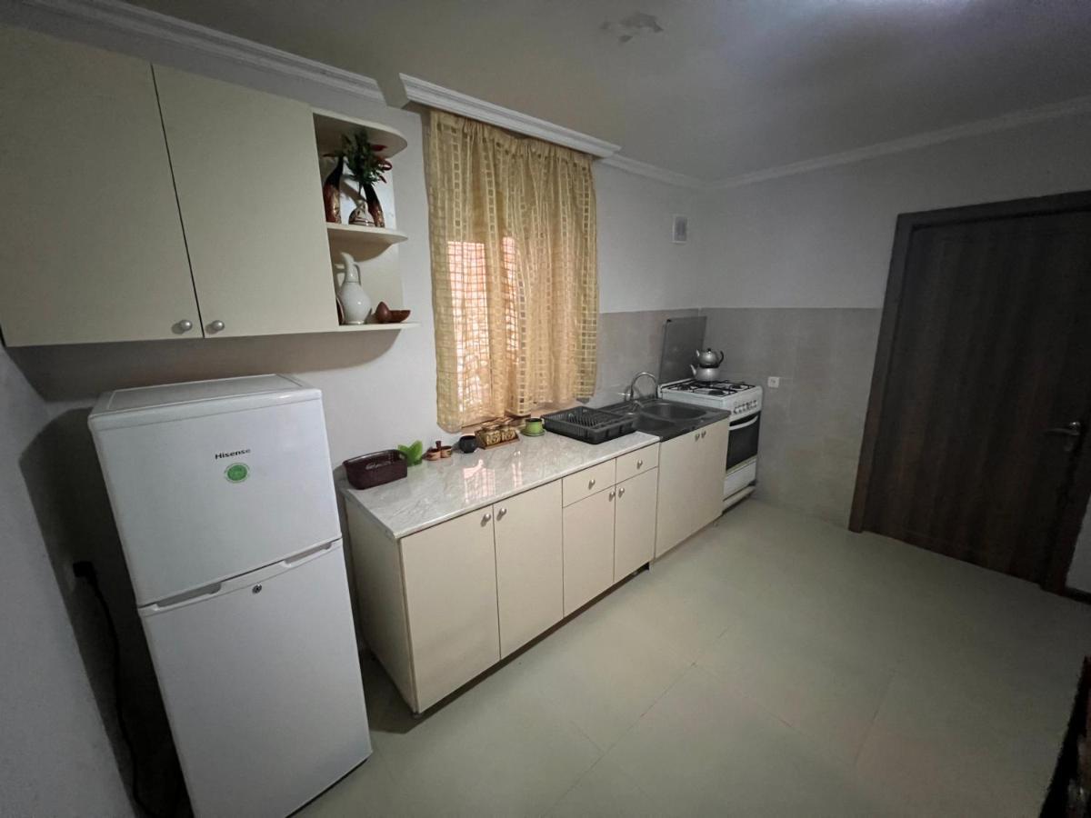 Cozy Apartment In The Centre Of Kutaisi Exterior foto